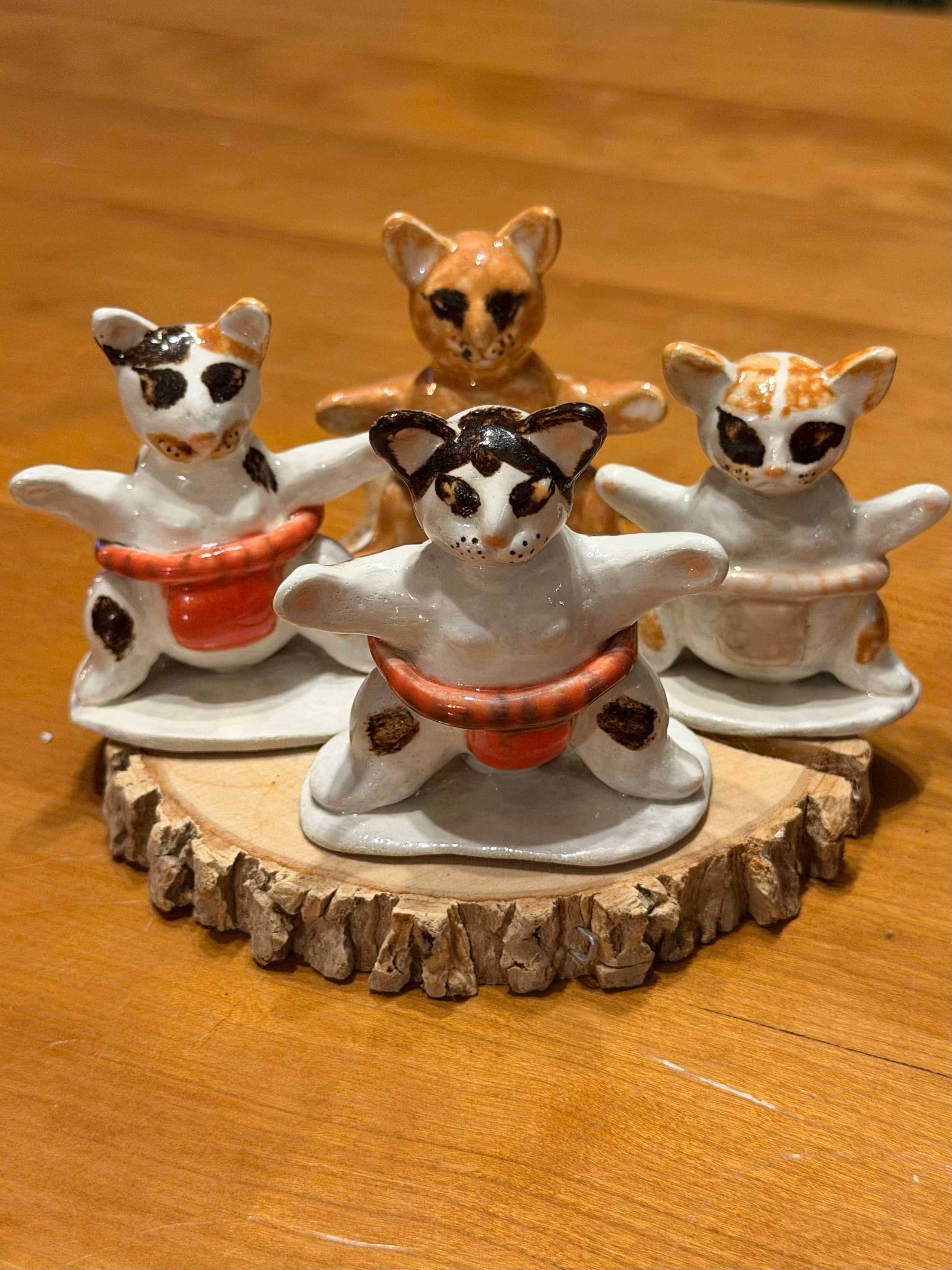 Sumo Cat - Mikio