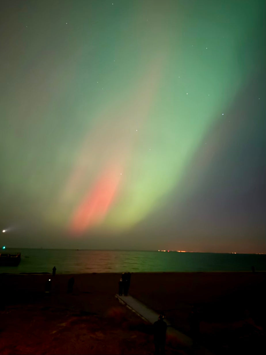 Aurora in Danish Sky - Sake set with 2 cups