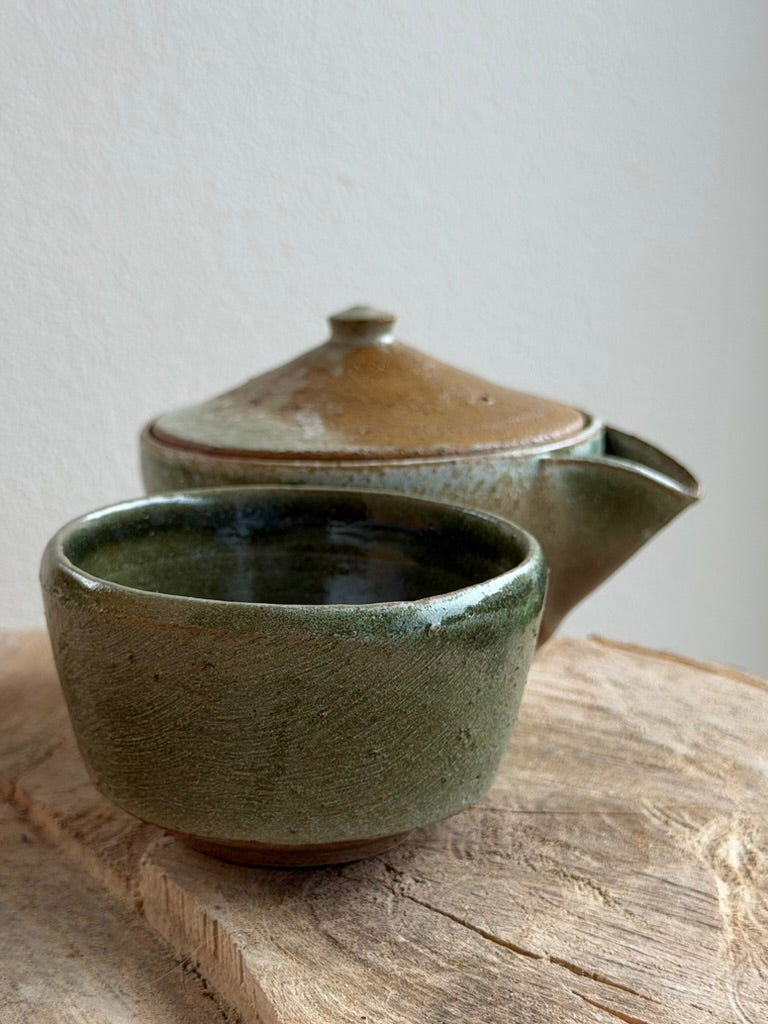 Calm the Thoughts - Tea cup